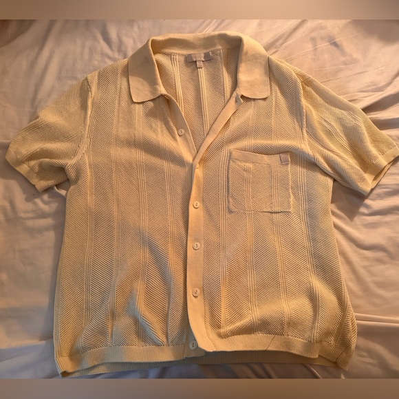 Men’s M yellow knit camp shirt - Picture 2 of 4